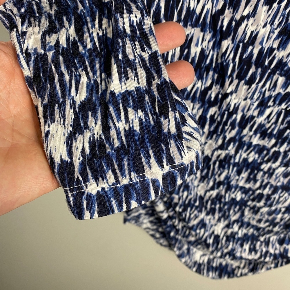Rose & Olive Women's 3/4 Sleeve Blue/White Stretchy Tunic Top Size Medium - Picture 5 of 13